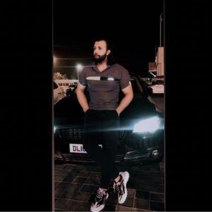 Meet your Posher, Adnan